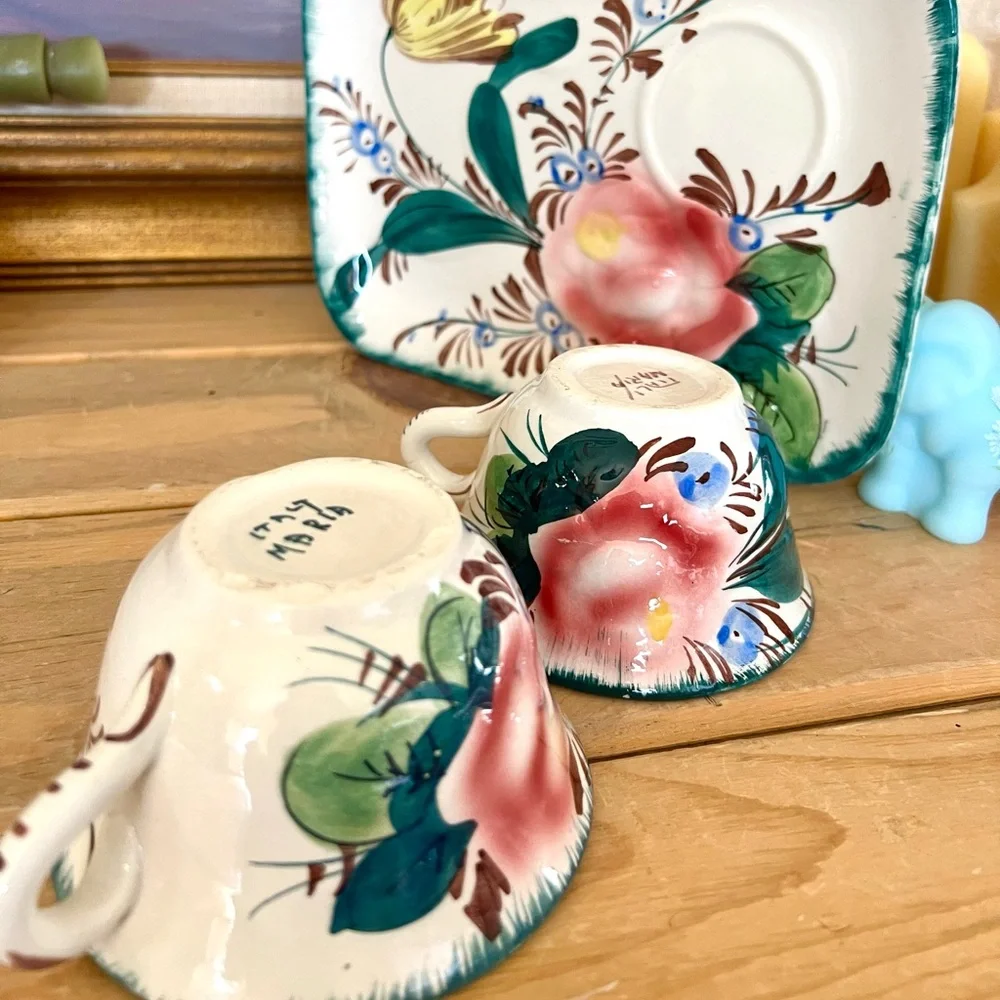 Vintage Made in Italy hand painted majolica snack dish with tea cups NOVA ROSE